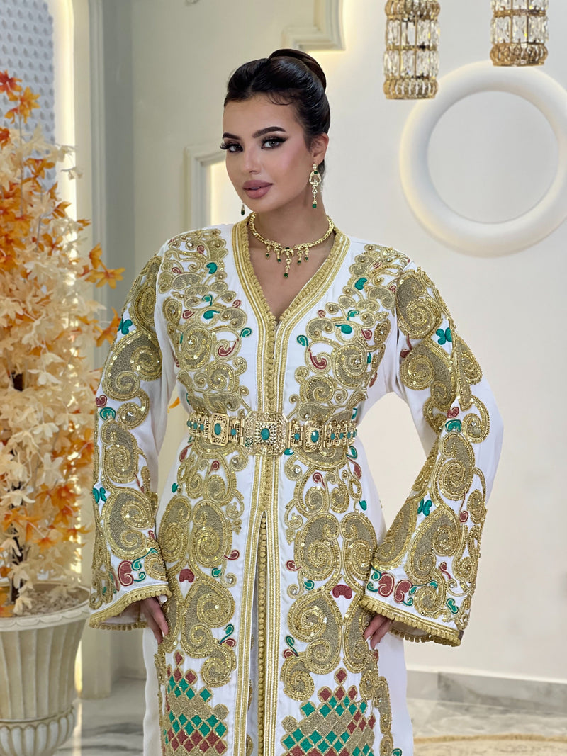 Takchita Alice en exclusivité