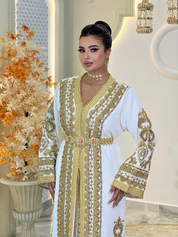 Takchita Manal en exclusivité