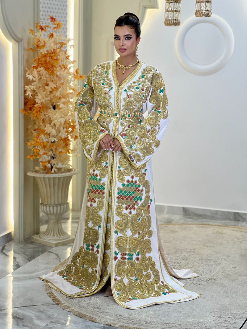 Takchita Alice en exclusivité