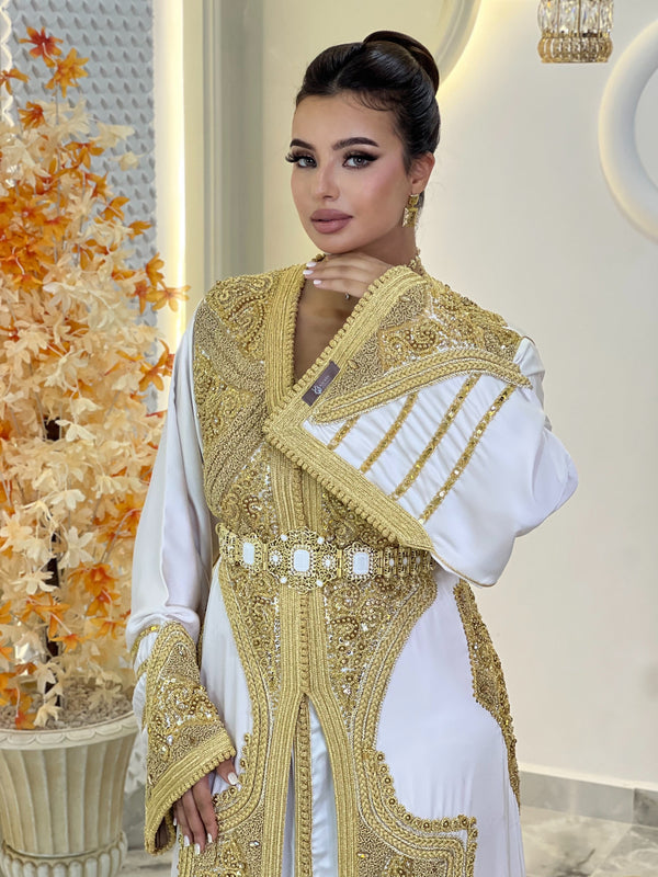 Takchita Dilara en exclusivité