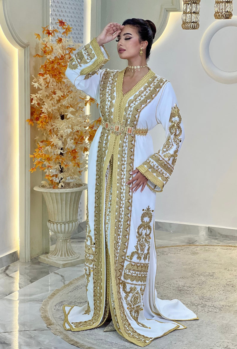 Takchita Manal en exclusivité