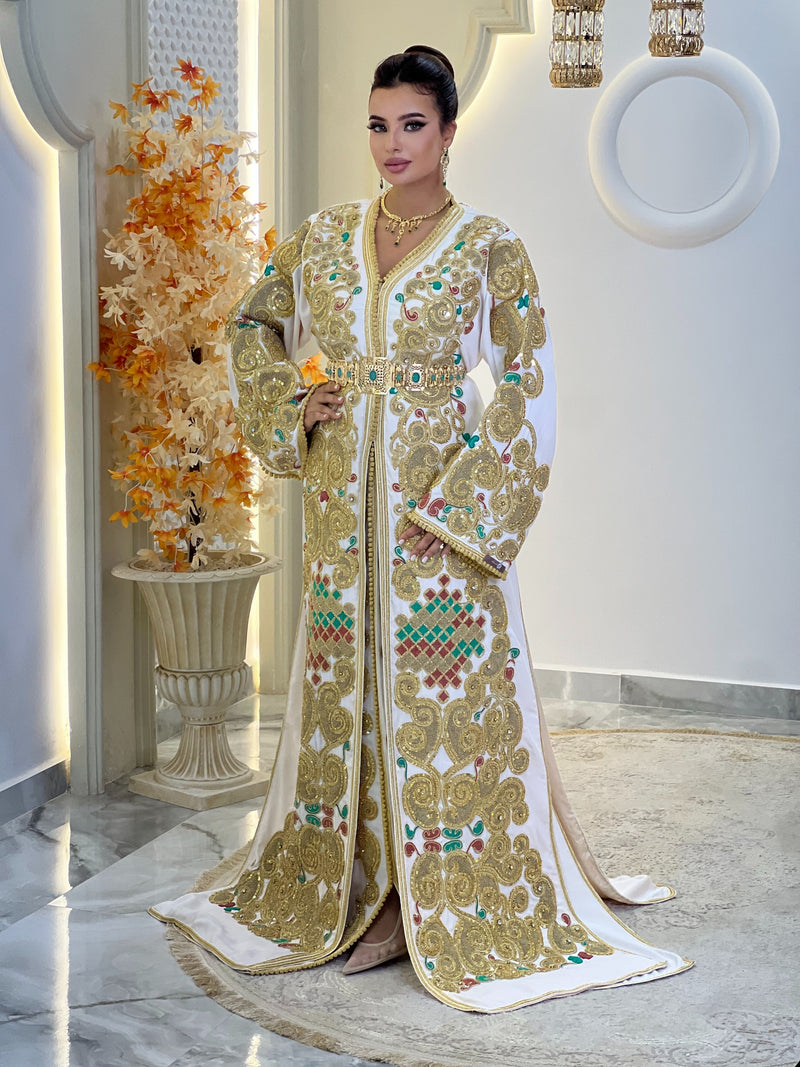 Takchita Alice en exclusivité